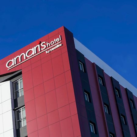 Amaris Hotel Gorontalo Esterno foto