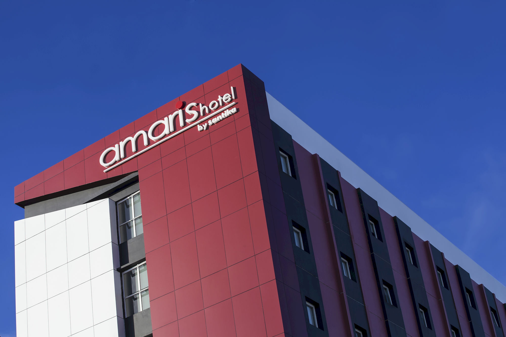 Amaris Hotel Gorontalo Esterno foto