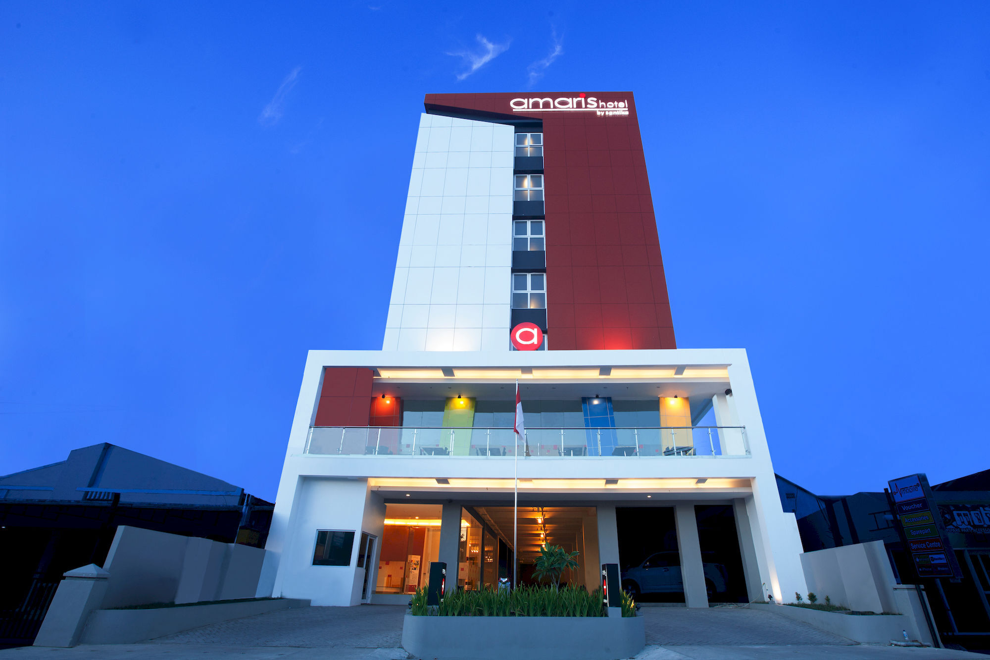 Amaris Hotel Gorontalo Esterno foto